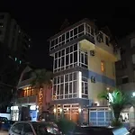 酒店 匹克罗蒂酒店 地拉那