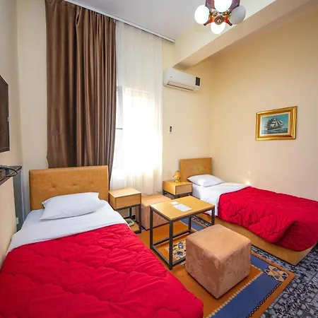 Hotel Pik Loti Tirana