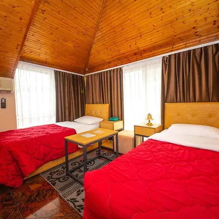Pik Loti Hotel 3*