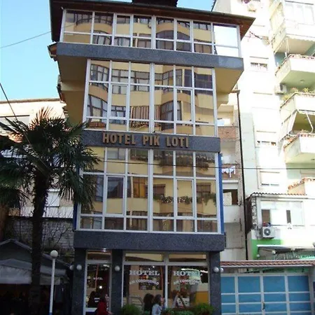 Otel Pik Loti 3*